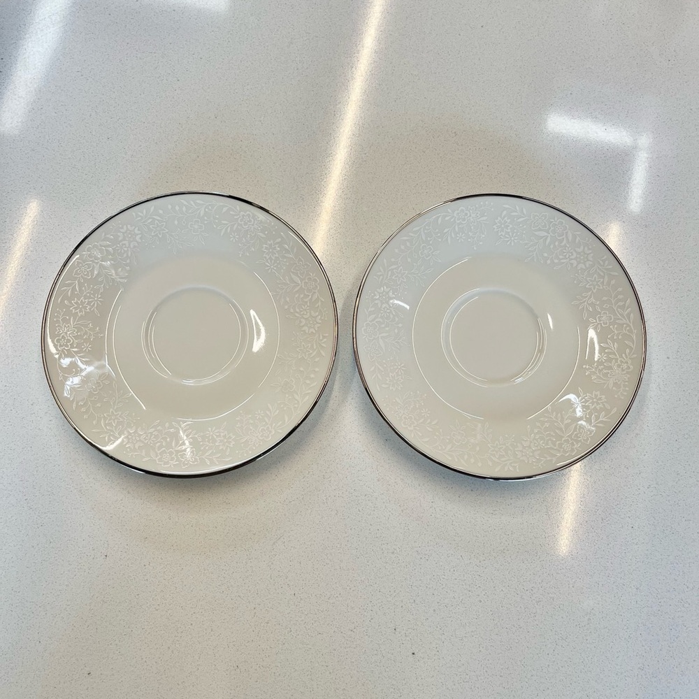 Set of 2 Noritake Ivory China 7192 Affection saucer cup plate